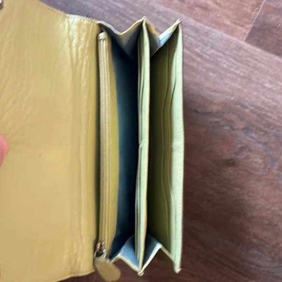 Cole Haan leather wallet. Gently used. - Picture 5 of 5